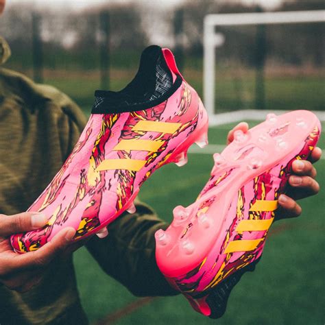 adidas glitch fußballschuhe|adidas glitch pink skin.